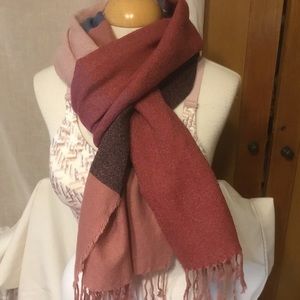 Anna & Ava Wrap Size Large 24” x 84” color Multi NWT